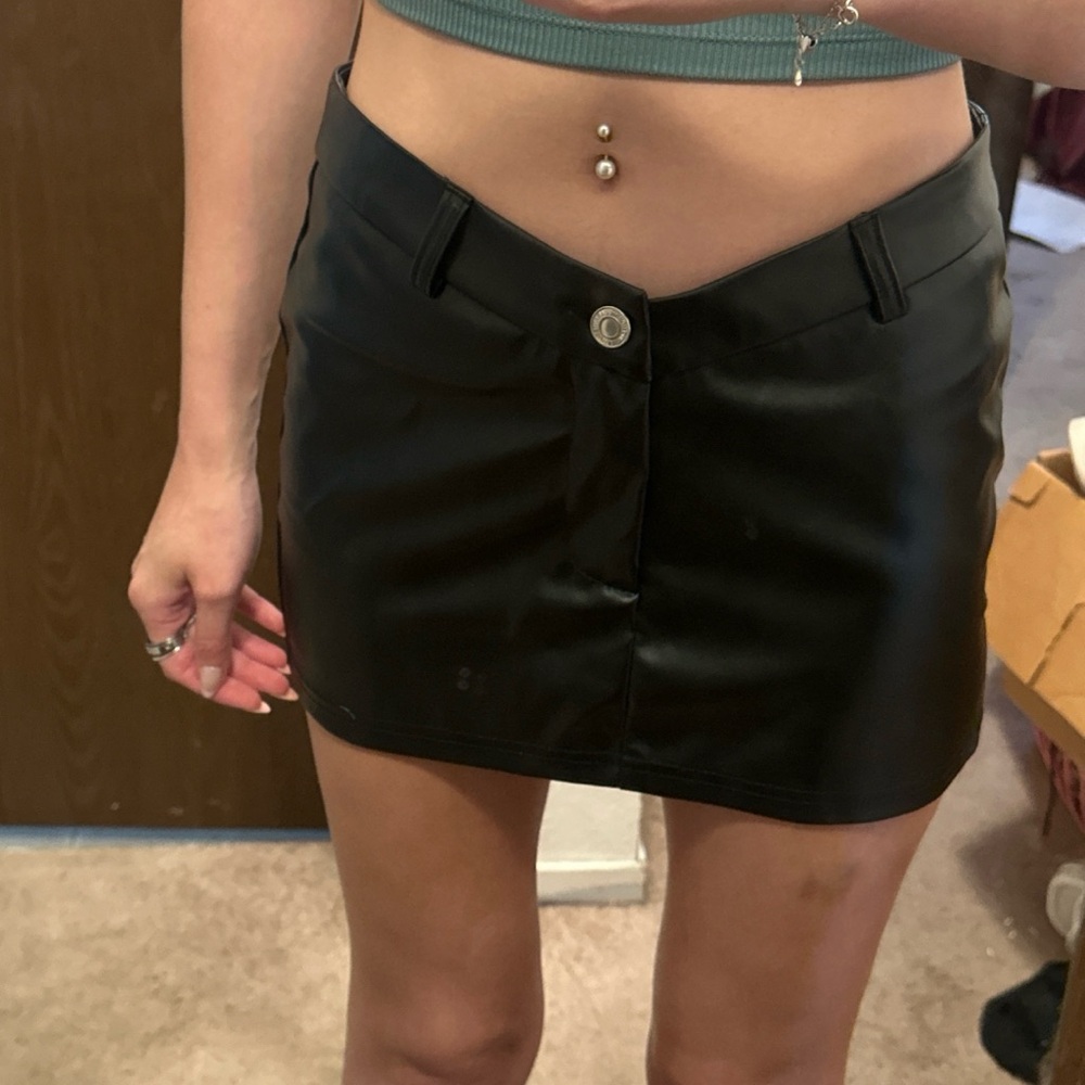 Like New Faux Leather Skirt